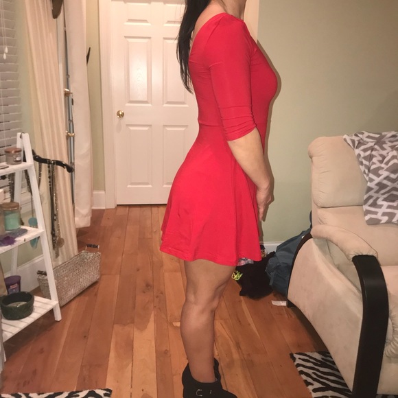 Express red flowy dress - worn once - Picture 3 of 5